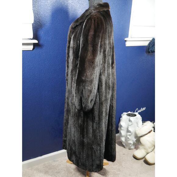 Beautiful Full Length Mink Fur Coat Jacket - Picture 2 of 6